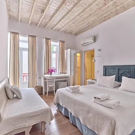 Pensión La Maison Kalogera