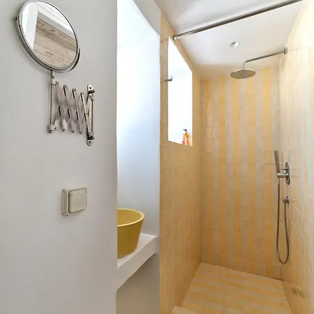 بيت ضيافة لا ميزون كالوغيرا Mykonos Town