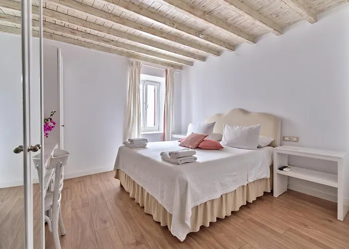 لا ميزون كالوغيرا 4* Mykonos Town