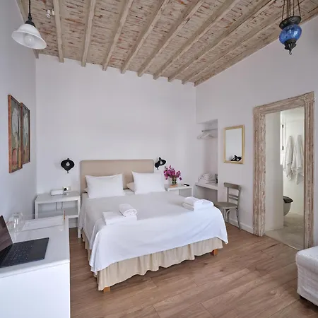 Πανσιόν La Maison Kalogera Mykonos Town