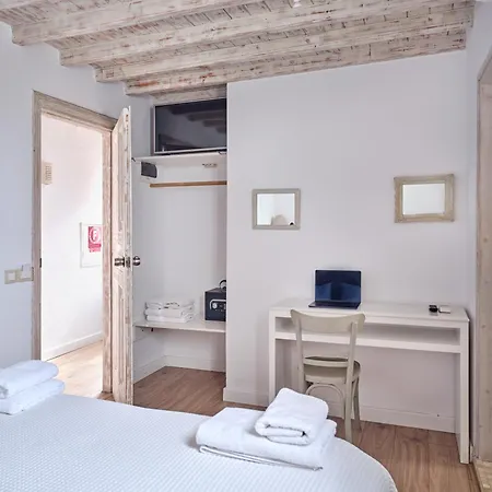 Πανσιόν La Maison Kalogera 2*