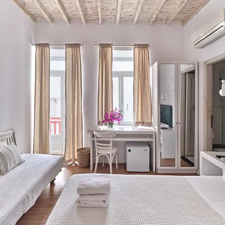 Pensionat La Maison Kalogera